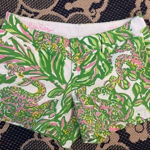 Lilly Pulitzer EUC Callahan shorts - size 12